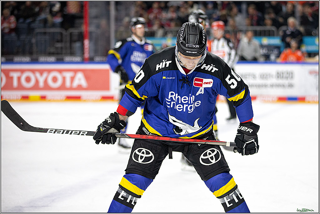 PENNY DEL; Koelner Haie- Fishtown Pinguins Bremerhaven; Koeln, 25.11.2021